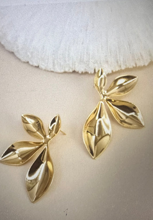 Boucles d’oreilles feuilles dorées en acier inoxydable – Élégance naturel